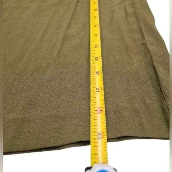 Madewell Shirred Easy Dress in Desert Moss Green - Picture 10 of 13